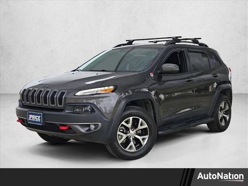 Used 2016 Jeep Cherokee Trailhawk w/ Comfort/Convenience Group image 1