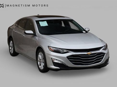 Used 2020 Chevrolet Malibu LT image 4