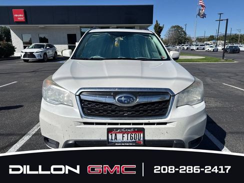 Used 2015 Subaru Forester 2.5i Premium w/ All-Weather Package AWD/4WD image 8