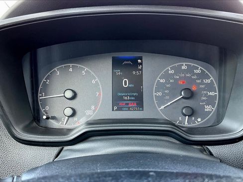 Used 2023 Toyota Corolla LE image 25