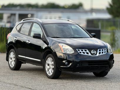 Used 2011 Nissan Rogue SV w/ SL Pkg