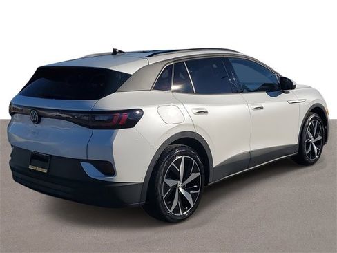 Certified 2023 Volkswagen ID.4 Pro S image 4