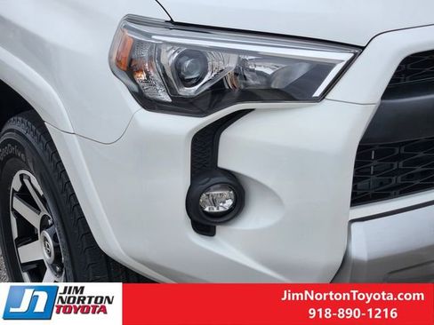 Used 2021 Toyota 4Runner TRD Off-Road Premium image 10