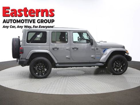 Used 2021 Jeep Wrangler Unlimited Sahara w/ Cold Weather Group image 46