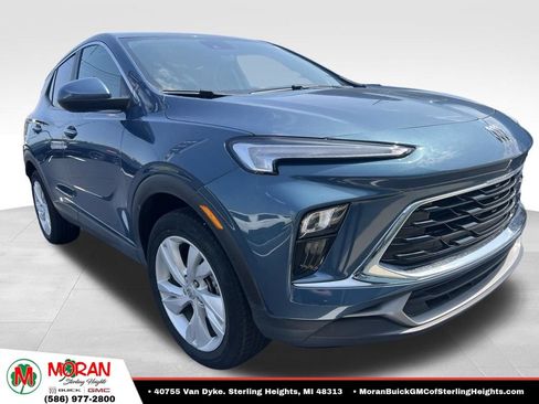 Certified 2024 Buick Encore GX Preferred FWD image 2