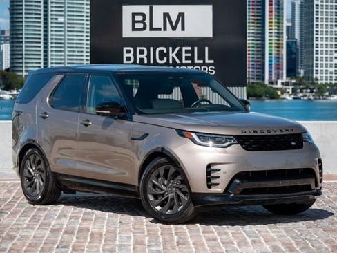 Used 2023 Land Rover Discovery S R-Dynamic image 1