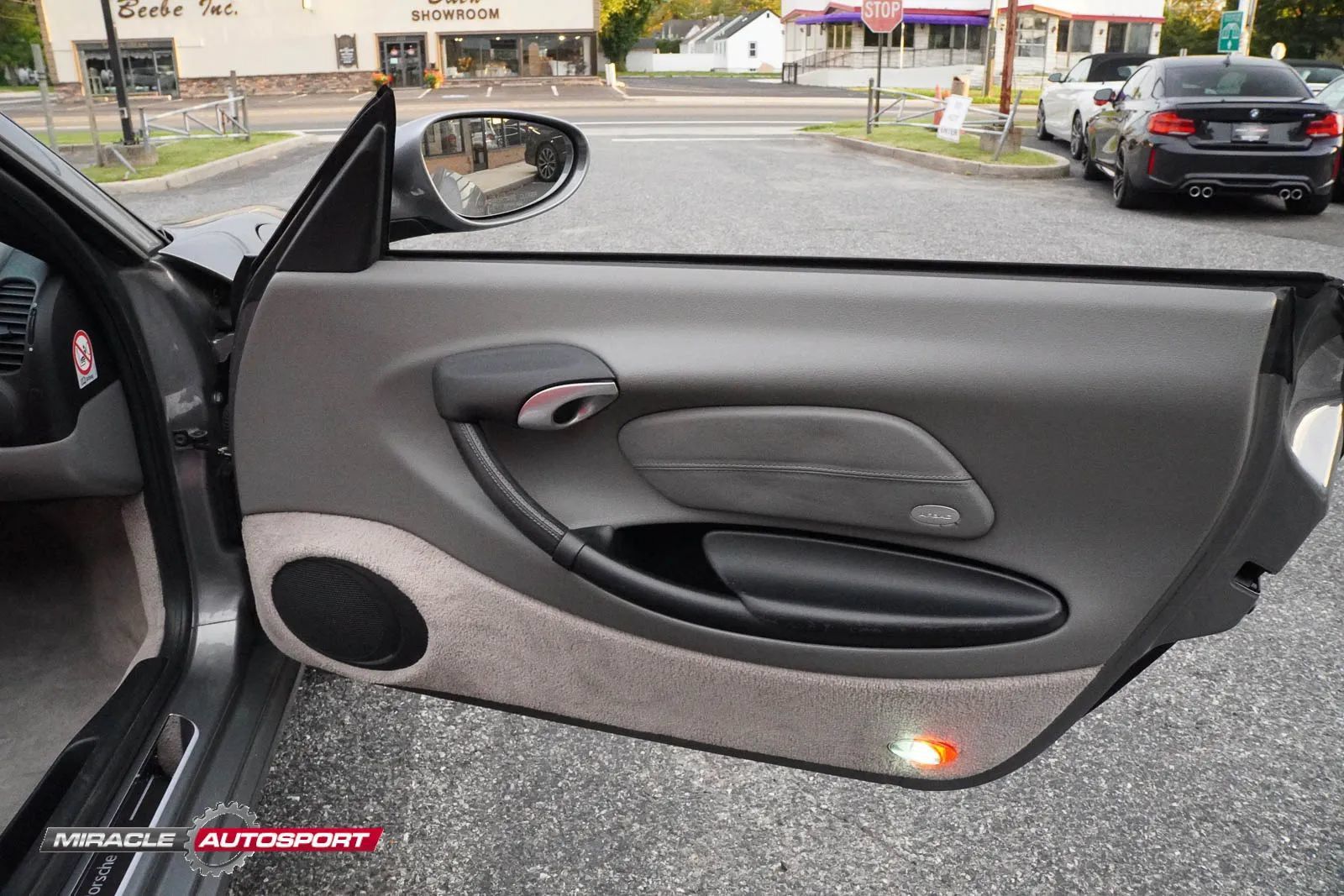 Used 2001 Porsche Boxster RWD image 23