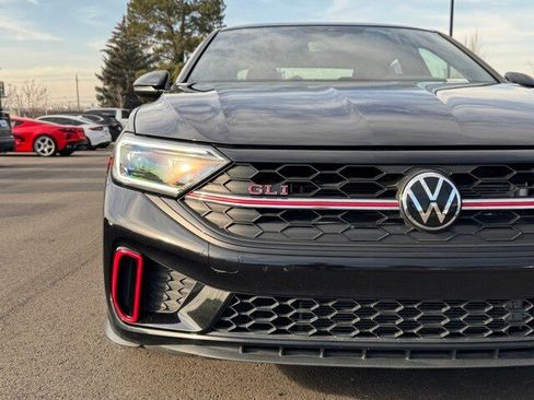 Used 2024 Volkswagen Jetta GLI Autobahn w/ GLI Black Package image 9