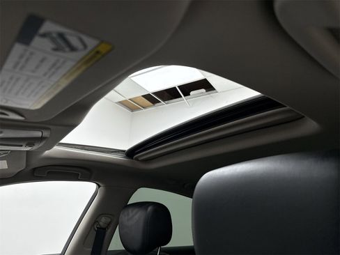 Used 2017 INFINITI QX70 2WD image 39