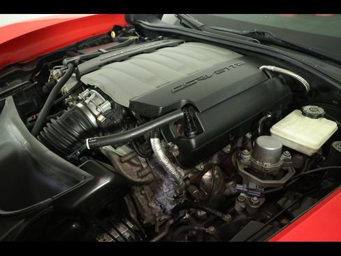 Used 2014 Chevrolet Corvette Stingray Coupe w/ Battery Protection Package RWD image 21