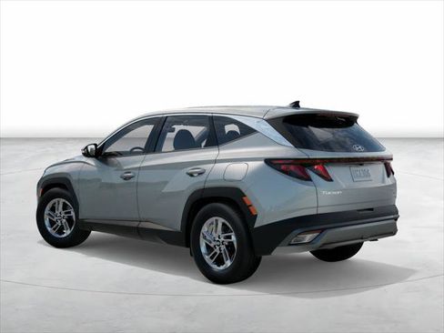 New 2026 Hyundai Tucson SE image 5