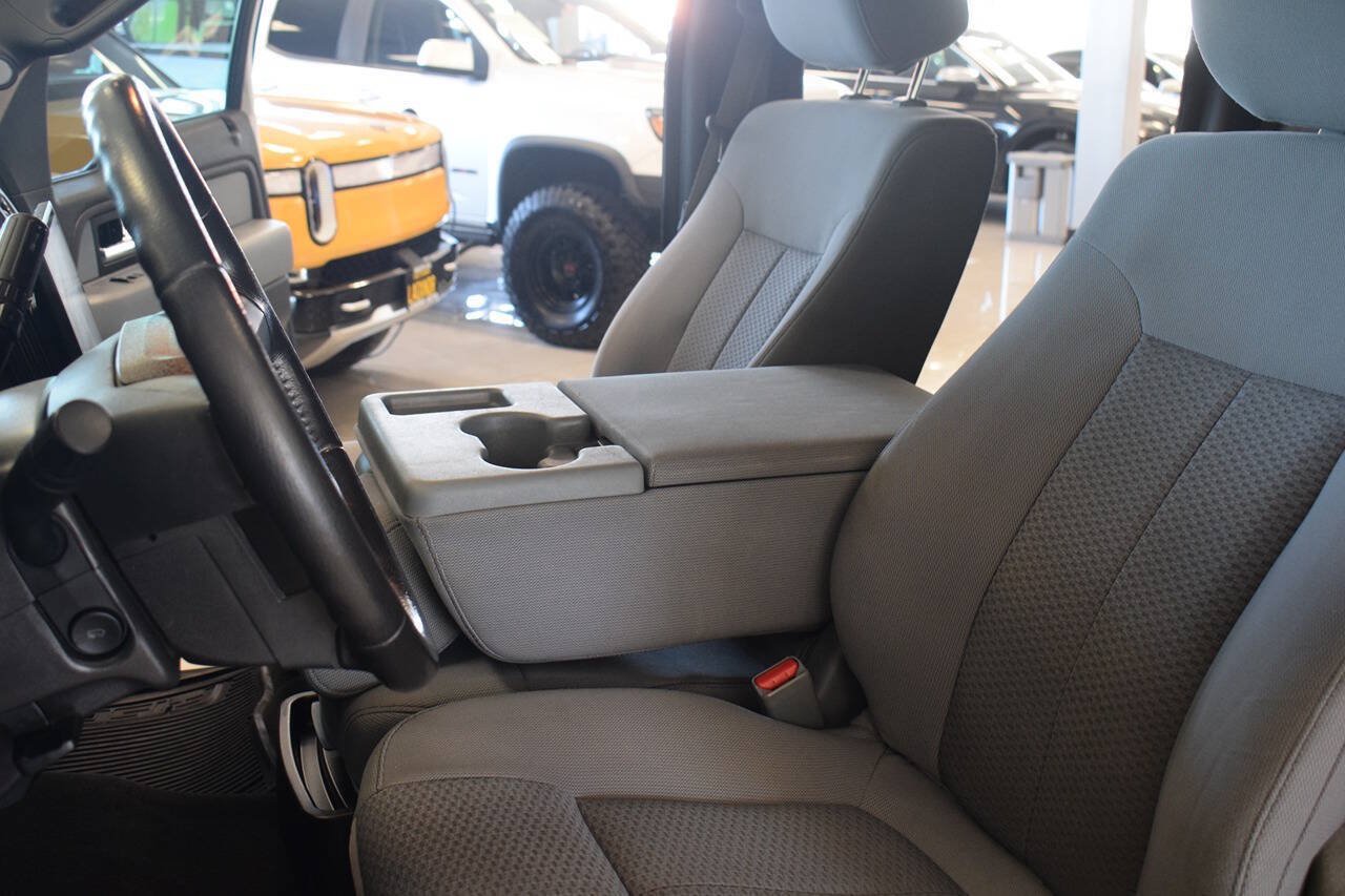 Used 2014 Ford F150 XLT w/ Equipment Group 302A Luxury AWD/4WD image 37