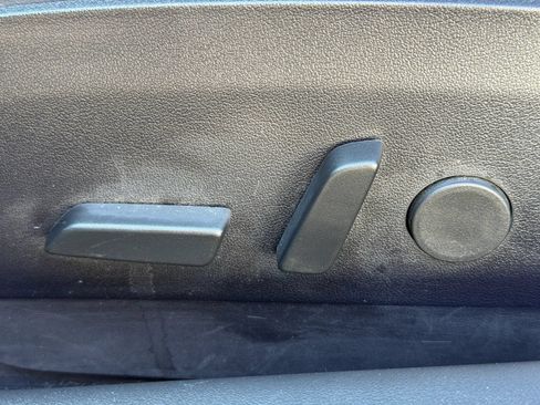 Used 2018 Tesla Model 3 Long Range RWD image 29