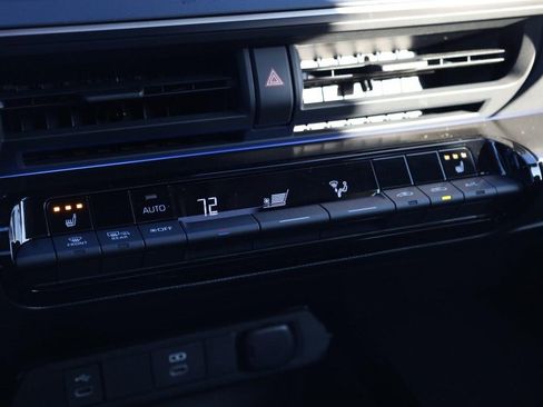 New 2026 Toyota Prius Plug-In Hybrid image 15