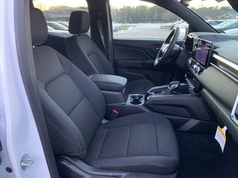 New 2025 GMC Canyon Elevation w/ Convenience Package image 28