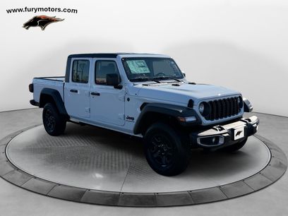 New 2026 Jeep Gladiator Sport