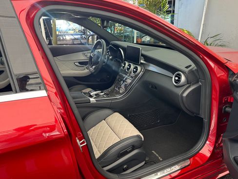 Used 2017 Mercedes-Benz C 63 AMG Sedan image 29