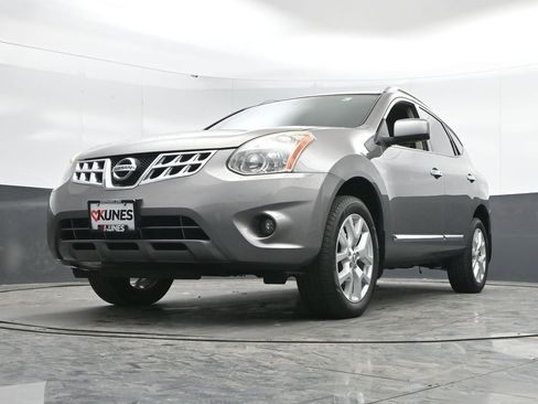 Used 2013 Nissan Rogue SL image 48