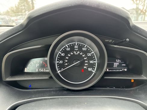 Used 2018 MAZDA MAZDA3 Touring image 11