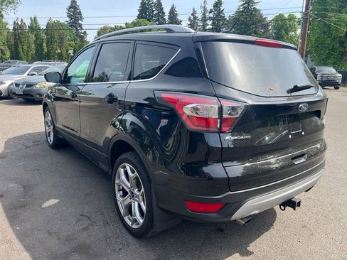 Used 2017 Ford Escape Titanium w/ Equipment Group 301A AWD/4WD image 5