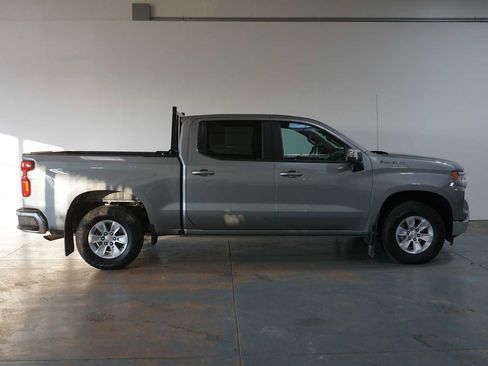 Used 2023 Chevrolet Silverado 1500 LT image 7
