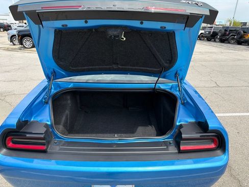 Used 2023 Dodge Challenger SRT Hellcat RWD image 12