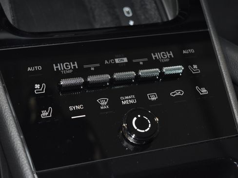 New 2026 Porsche Cayenne Coupe image 16