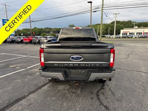 Used 2019 Ford F250 XLT w/ Snow Plow Prep Package AWD/4WD image 6