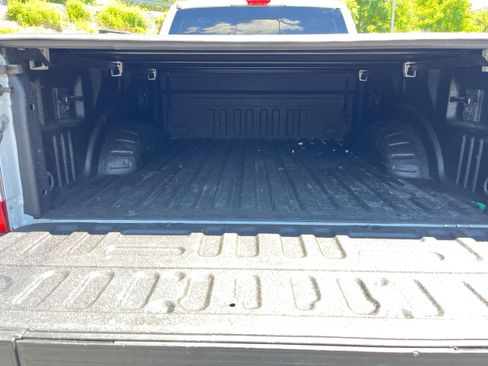 Used 2019 Ford F250 Lariat w/ Lariat Ultimate Package AWD/4WD image 8
