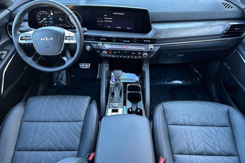 Used 2025 Kia Telluride SX Prestige X-Pro AWD/4WD image 12