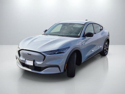 New 2026 Ford Mustang Mach-E Select RWD image 8