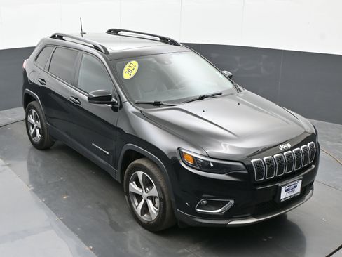 Used 2022 Jeep Cherokee Limited image 34