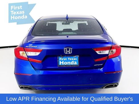 Used 2018 Honda Accord Sport image 7