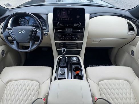 Used 2024 INFINITI QX80 Sensory image 17