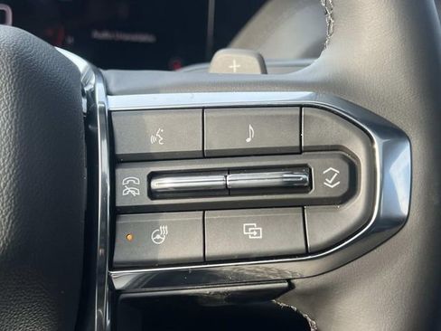 New 2026 GMC Yukon XL Denali w/ Sun & Power Step Package image 28