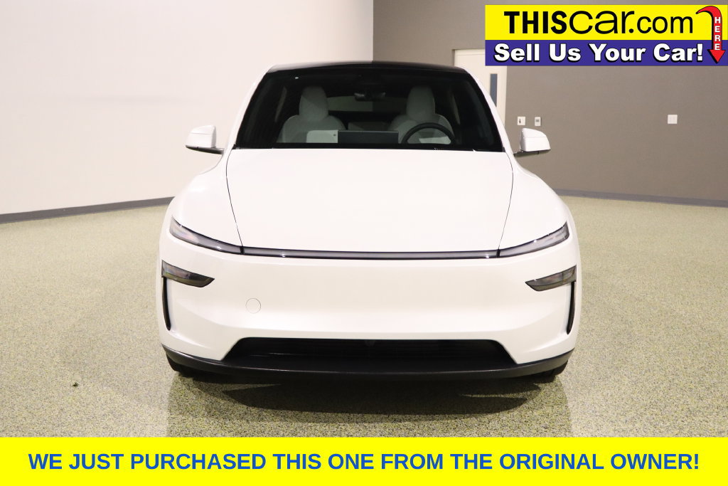 Used 2026 Tesla Model Y 2WD image 2