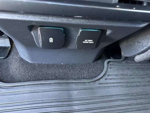Used 2022 Ford F150 XLT w/ Equipment Group 302A High AWD/4WD image 34