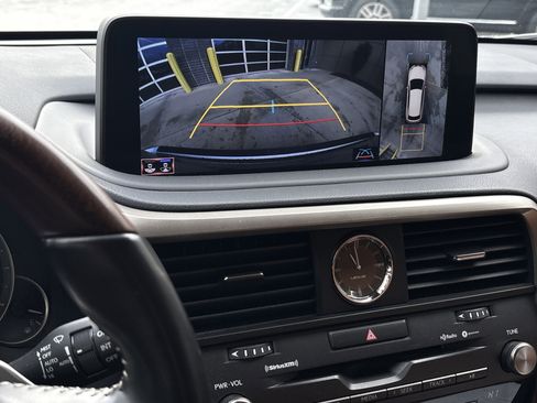 Used 2022 Lexus RX 350L Premium image 25