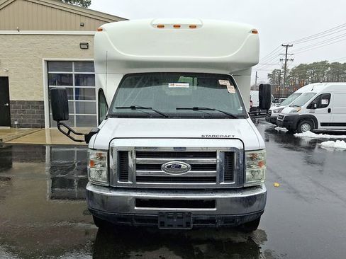 Used 2015 Ford E-350 and Econoline 350 Super Duty RWD image 2