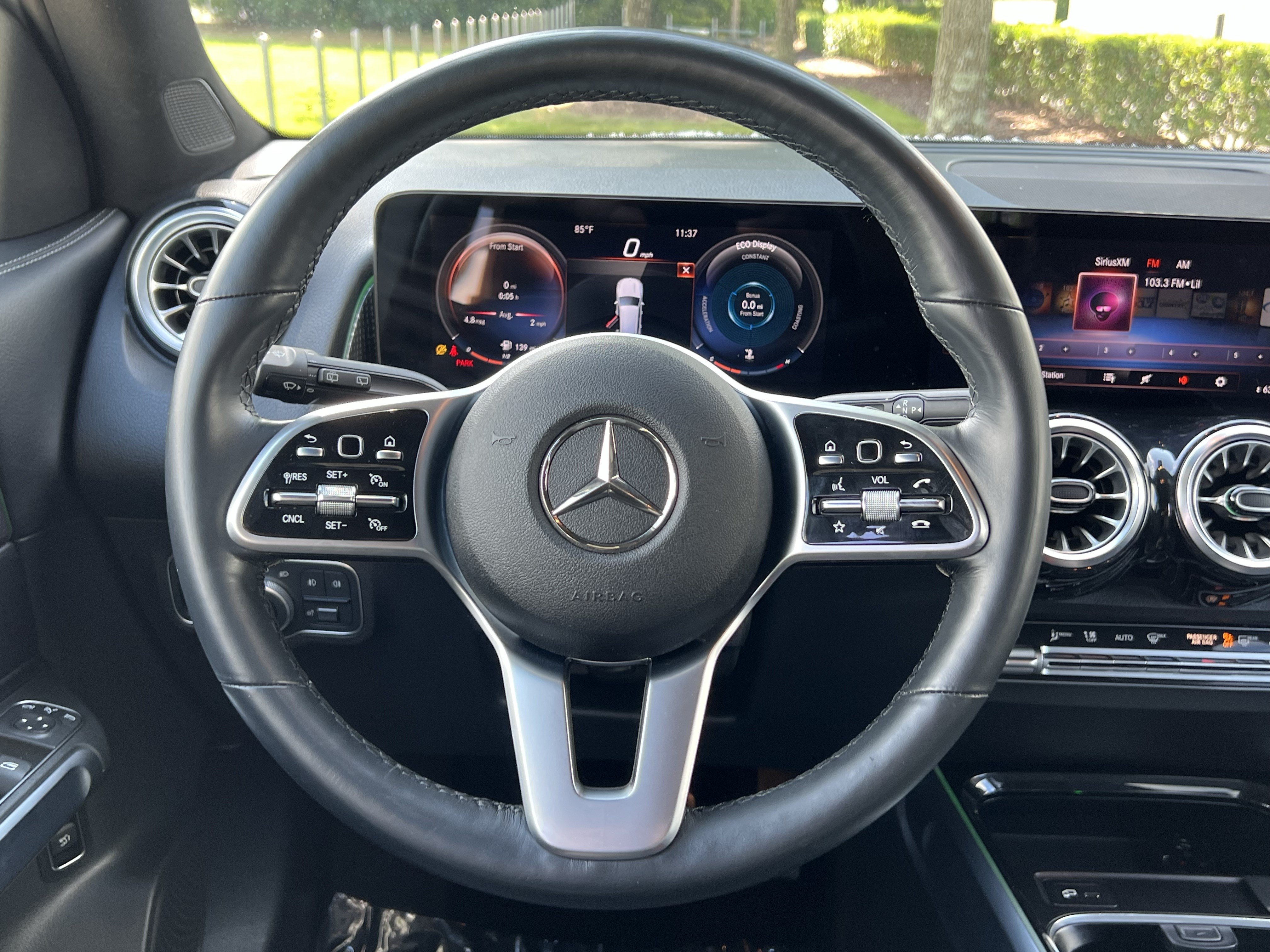 Certified 2022 Mercedes-Benz GLB 250 4MATIC image 18