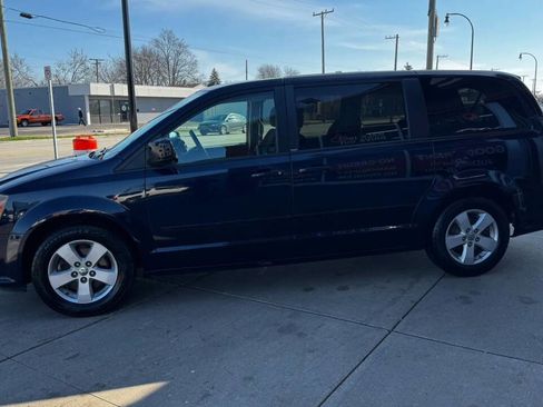 Used 2013 Dodge Grand Caravan SE image 7