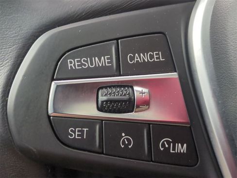 Used 2020 BMW 330i xDrive Sedan w/ Driving Assistance Package image 15