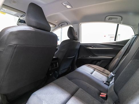 Used 2025 Toyota Camry LE FWD image 14