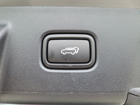New 2026 Hyundai Tucson Limited FWD image 13