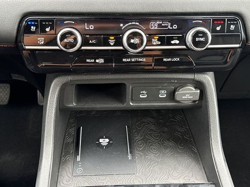 Certified 2026 Honda Passport TrailSport Elite image 35