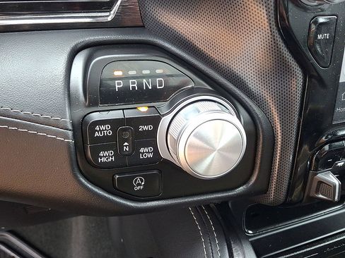 Used 2023 RAM 1500 Limited AWD/4WD image 18