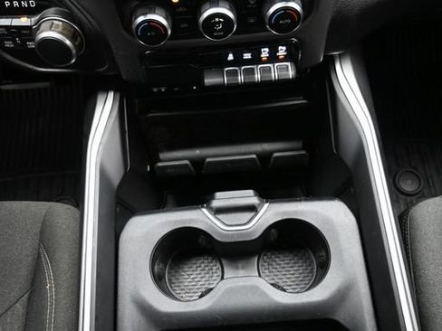 Used 2019 RAM 1500 Big Horn AWD/4WD image 21
