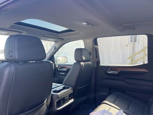 Used 2023 GMC Sierra 1500 Denali w/ Denali Reserve Package image 28