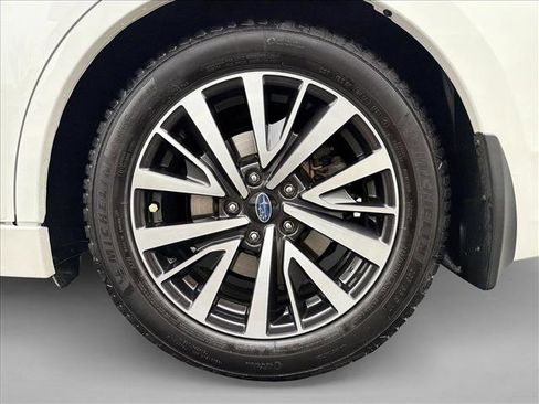 Used 2019 Subaru Legacy 2.5i Premium image 9