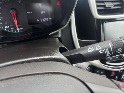 Used 2017 Chevrolet Sonic LT FWD image 18